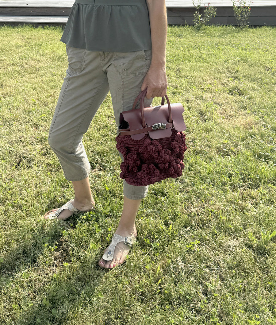 Sac cuir et fleurs