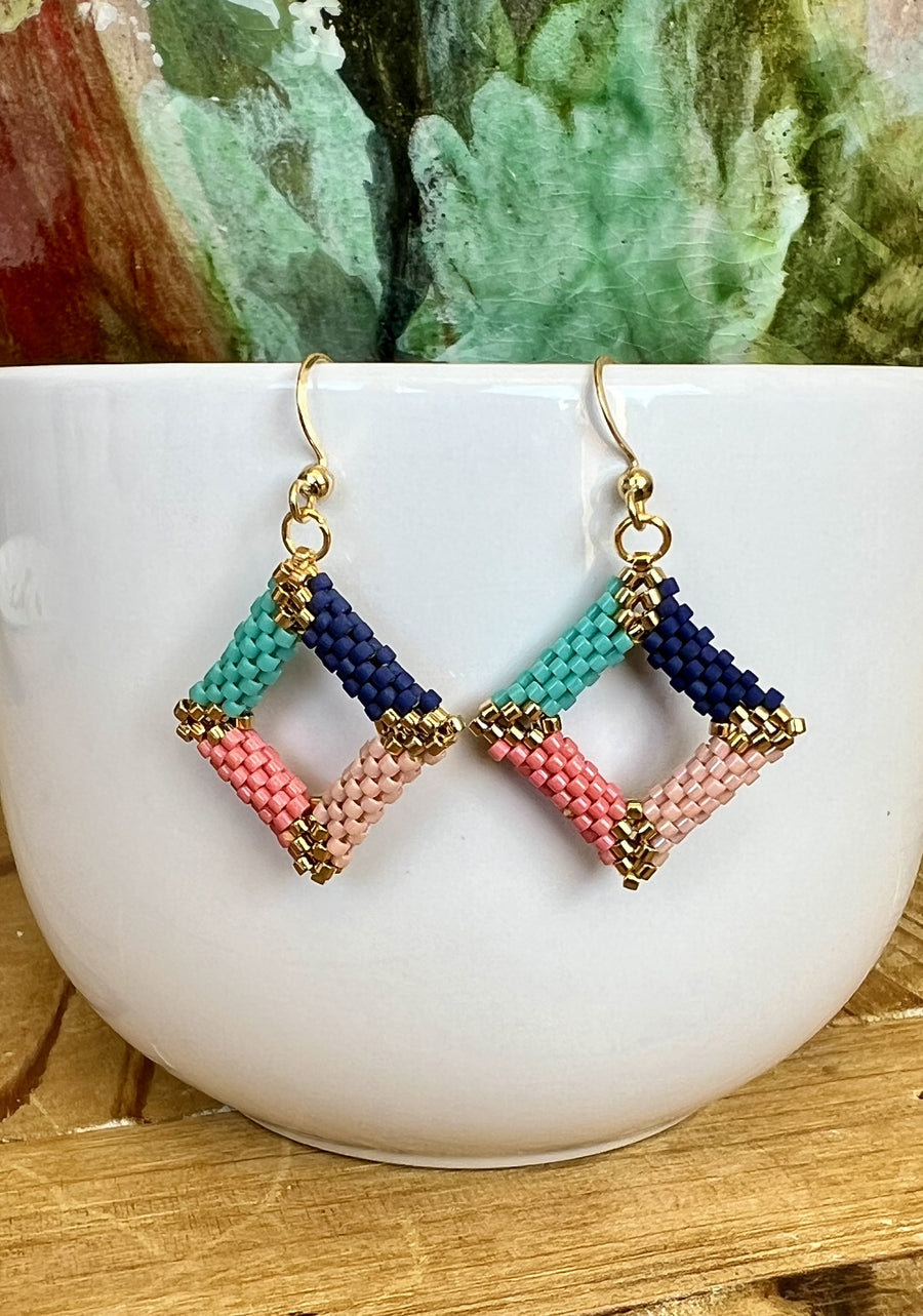Boucles tissées Miyuki petit carré