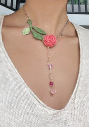 Collier rose