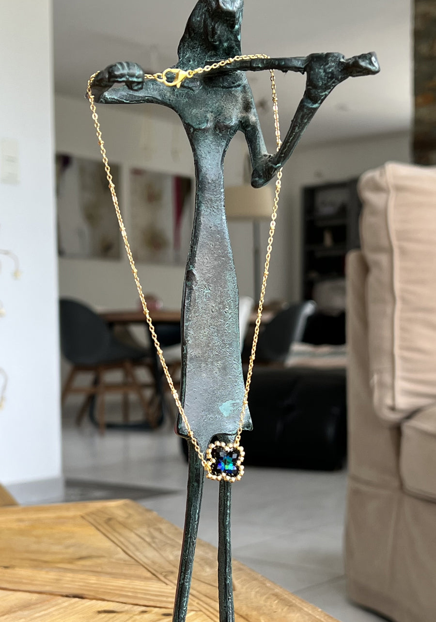Collier ras de cou perles bleues de bohème