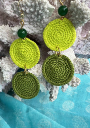 Contis pendants verts