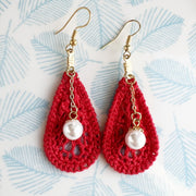 Créoles ovales crochetées et perle