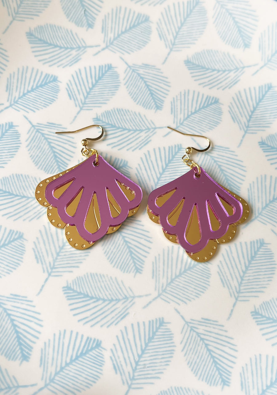 Pendentif coquille doré
