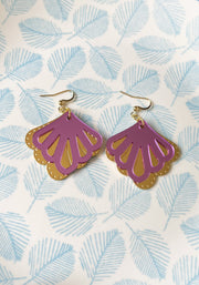 Pendentif coquille doré